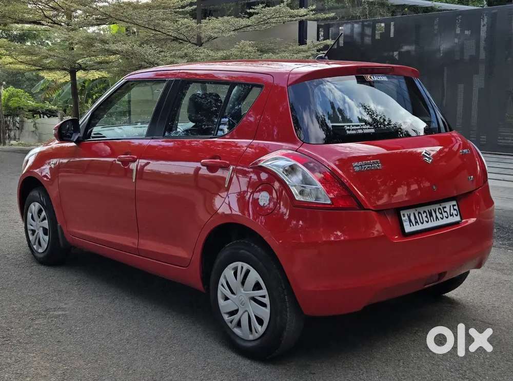 Maruti Suzuki Swift Vxi 2016