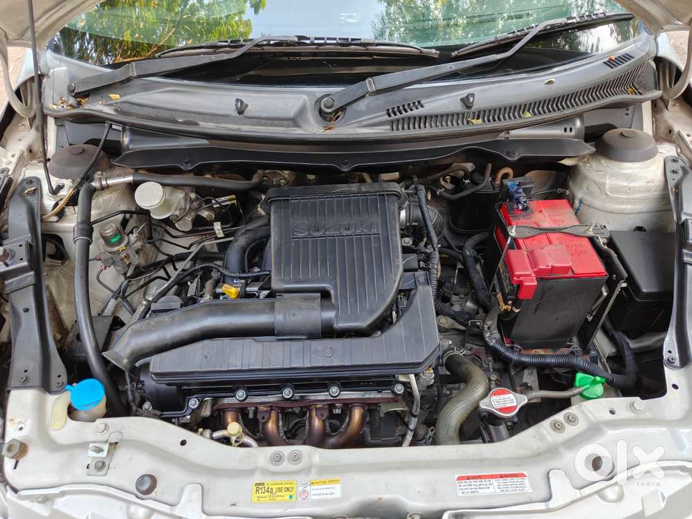 Maruti Suzuki Swift Dzire 1.2 Vxi, 2015, Petrol