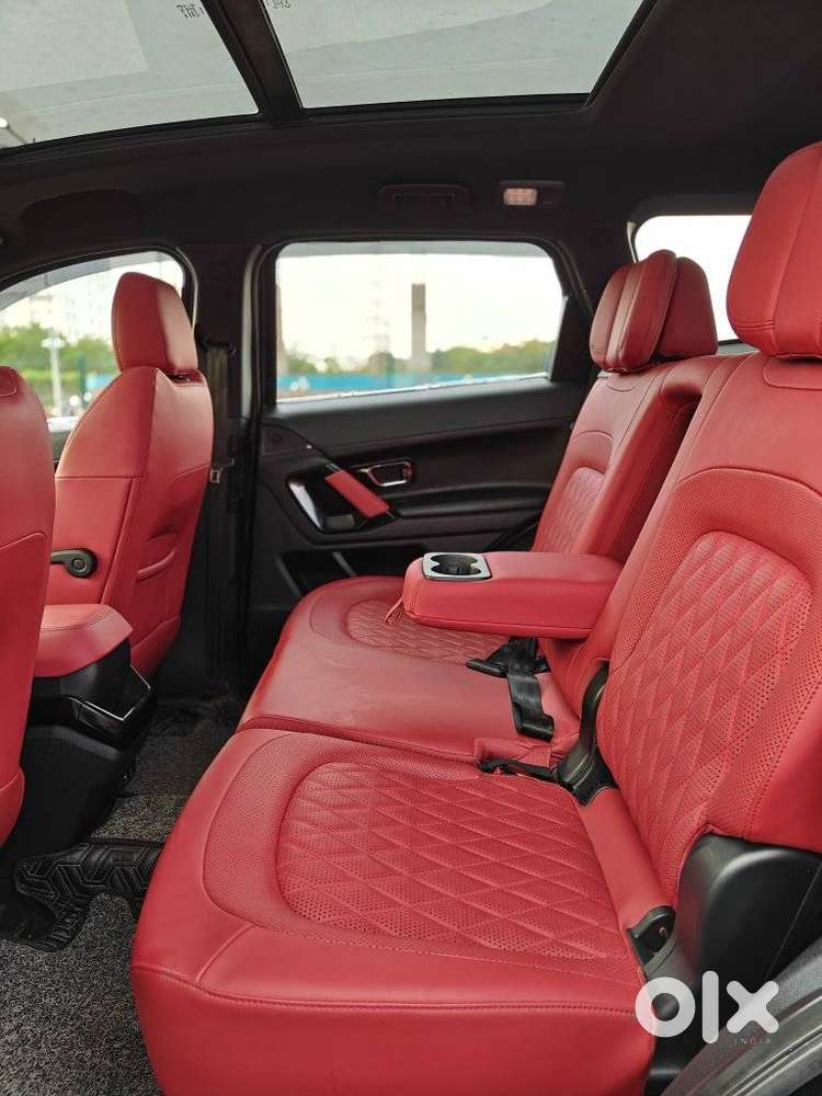 Tata Safari 2.0 Kryotec Xza Plus (o) Red Dark Edition, 2026, Diesel