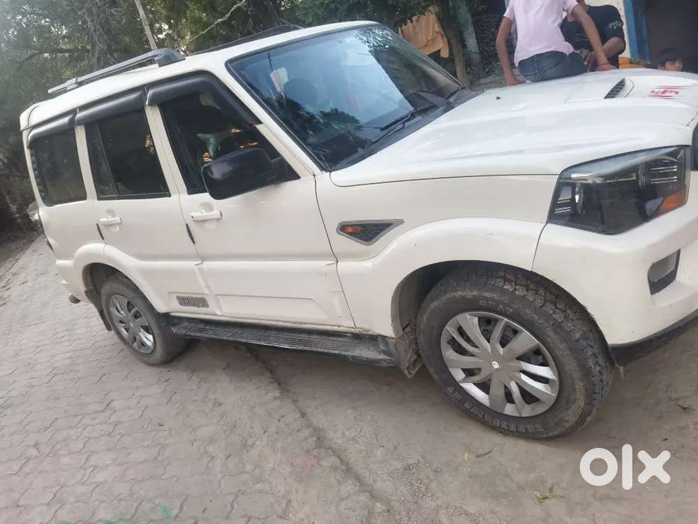 Mahindra Scorpio Classic Mt 2016