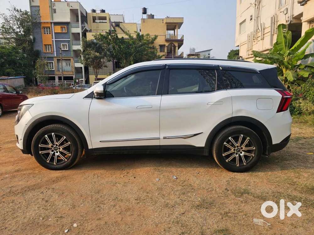 Mahindra Xuv700 2.2 Ax 7 Diesel Mt Luxury Pack Str, 2022, Diesel