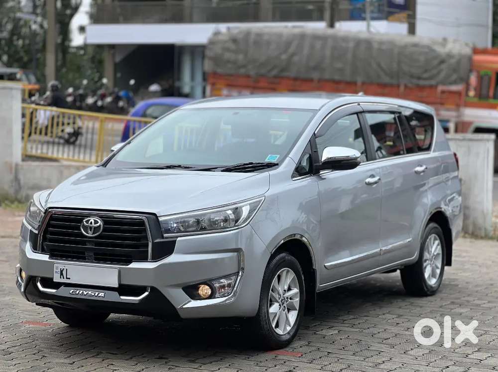 Toyota Innova Crysta 2.4 2018 Model Well Maintained