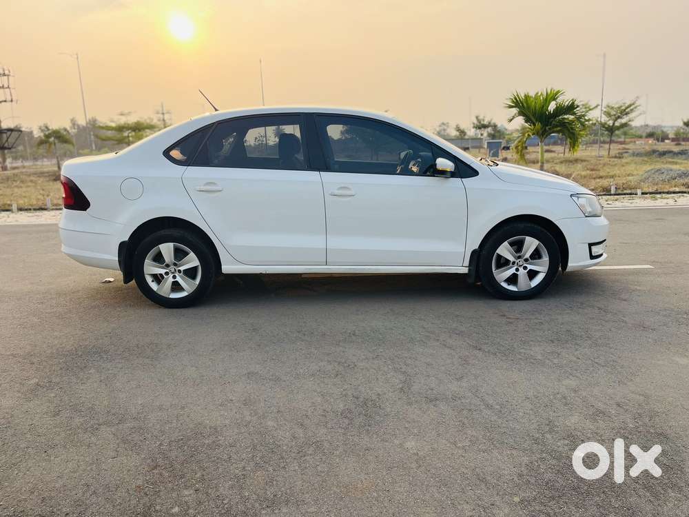 Skoda Rapid 1.5 Elegance Tdi Mt, 2018, Diesel