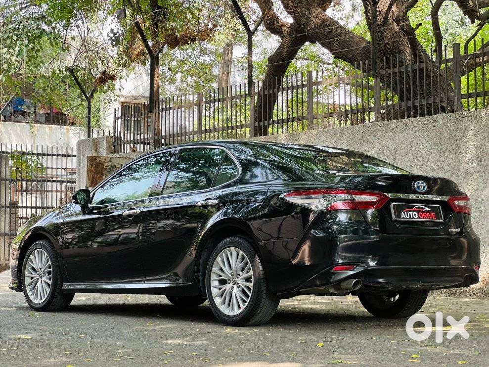 Toyota Camry Hybrid, 2019, Petrol