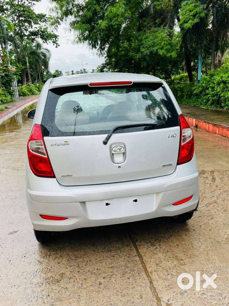 Hyundai I10 Sportz At, 2011, Petrol