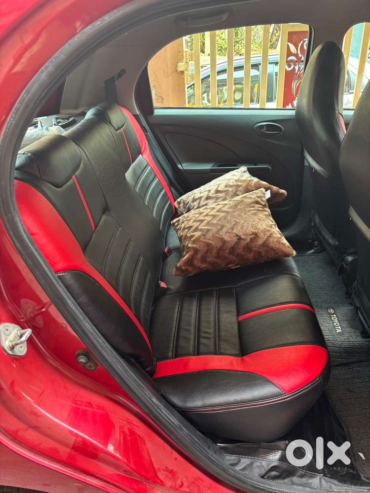 Toyota Etios Liva 2012