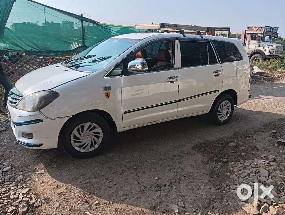 Toyota Innova 2.5 G 2010