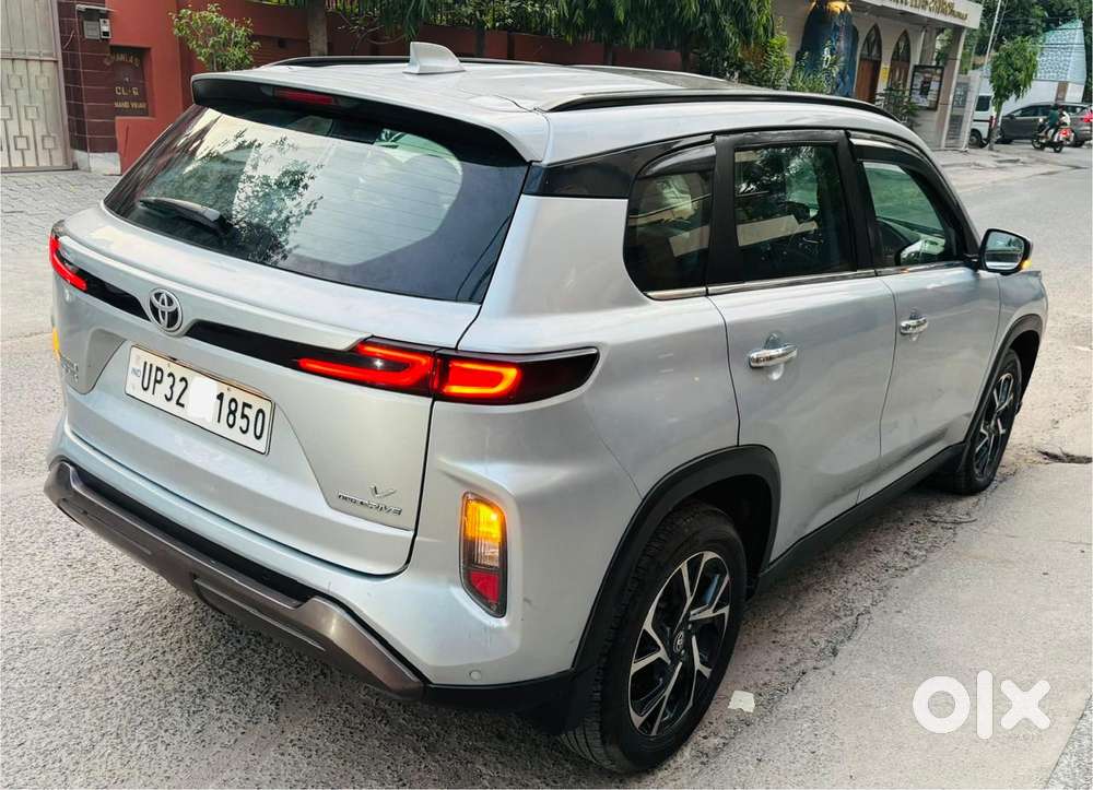 Toyota Urban Cruiser Hyryder V Neodrive Aero Edition, 2022, Petrol