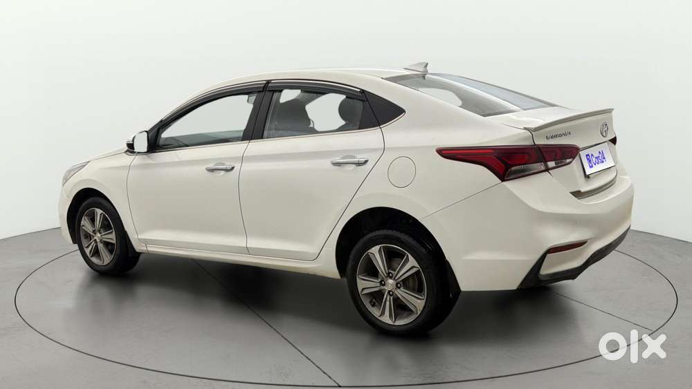 Hyundai Verna 1.6 Vtvt Sx, 2019, Petrol