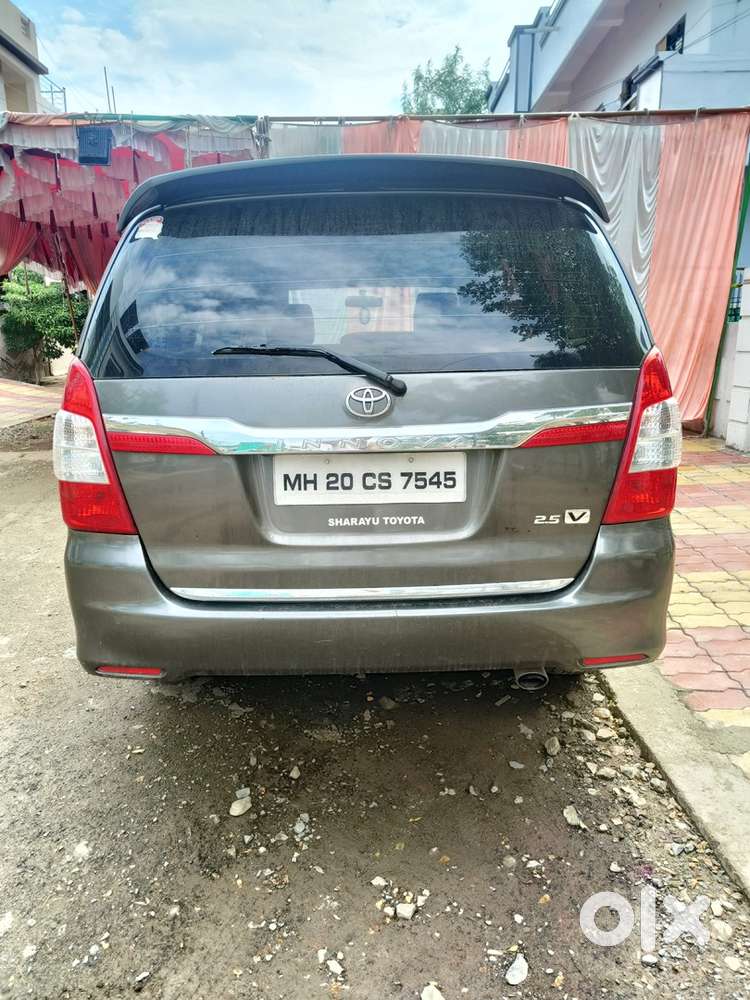 Toyota Innova Diesel 2014