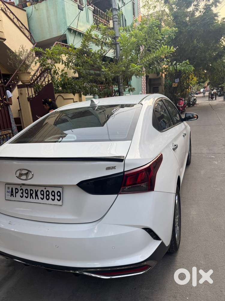 Hyundai Verna 2022 Petrol Well Maintained