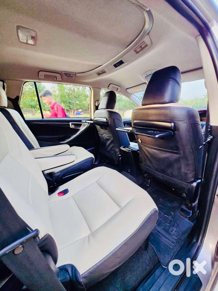 Toyota Innova Crysta 2.4 V 7 Str, 2019, Diesel
