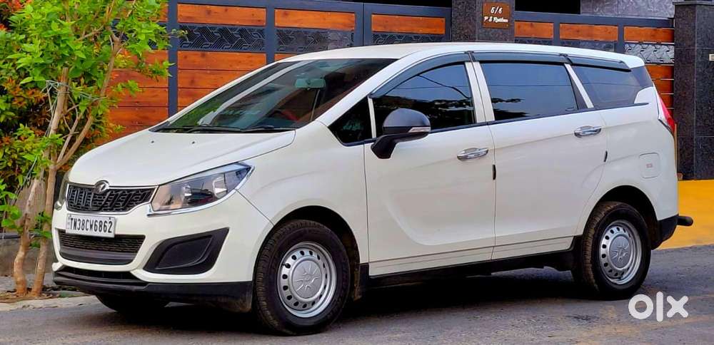 Mahindra Marazzo