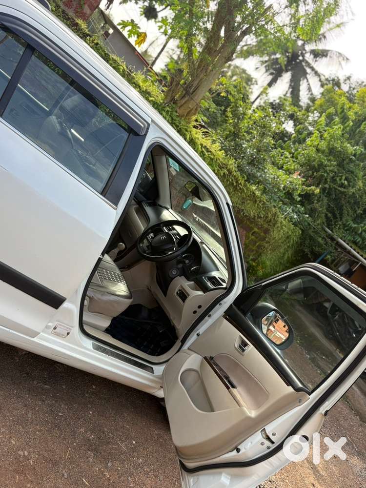Maruti Suzuki Swift Dzire 2015 Cng & Hybrids Well Maintained