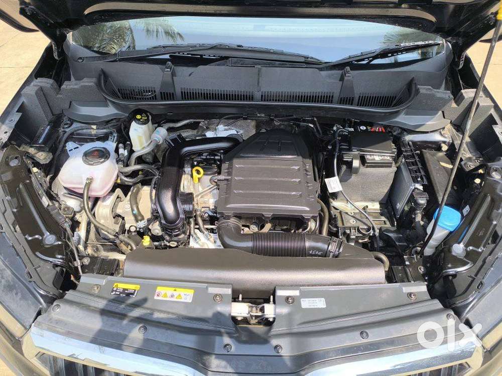 Skoda Kushaq Prestige 1.0 Tsi At, 2025, Petrol