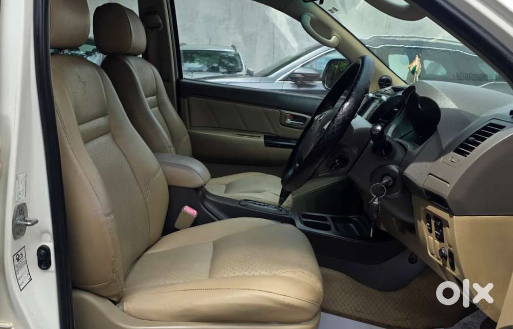 Toyota Fortuner 4x2 At, 2013, Diesel