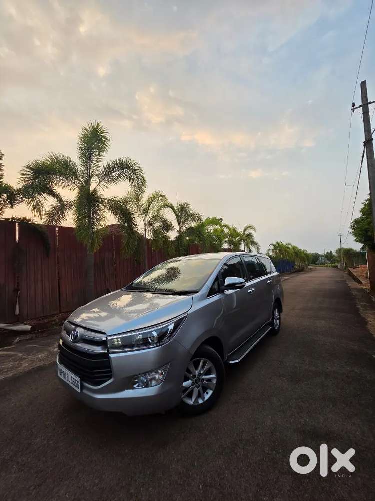Toyota Innova Crysta 2016 Diesel Well Maintained