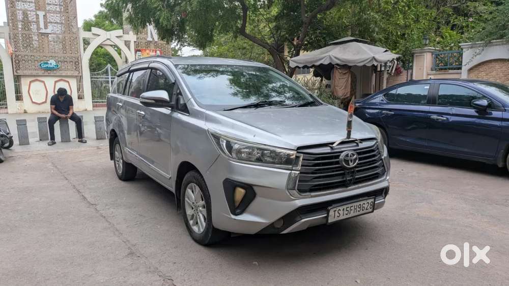 Toyota Innova Crysta [2020-ongoing] 2.4 Gx 7 Str, 2017, Diesel