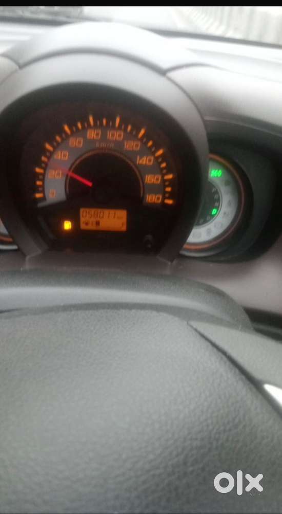 Honda Brio V Petrol 2012