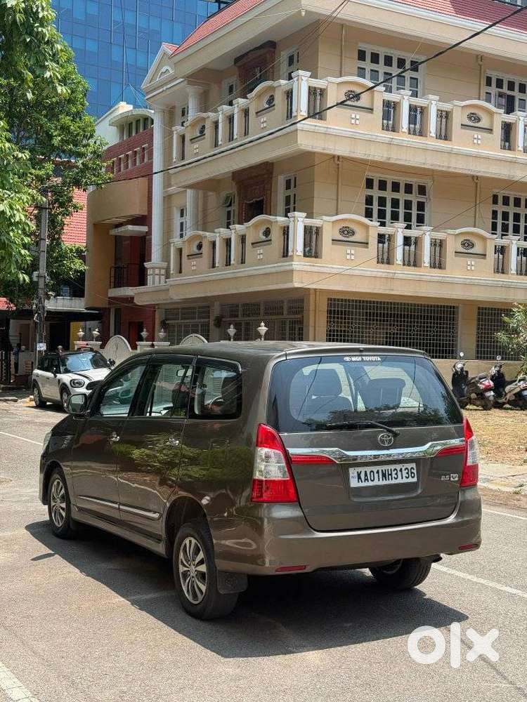 Toyota Innova 2.5 V 7 Str, 2015, Diesel