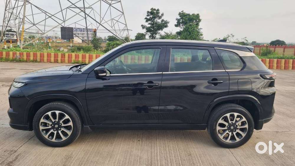 Maruti Suzuki Grand Vitara 1.5 Alpha Plus Intelligent Hybrid Ecvt, 2..