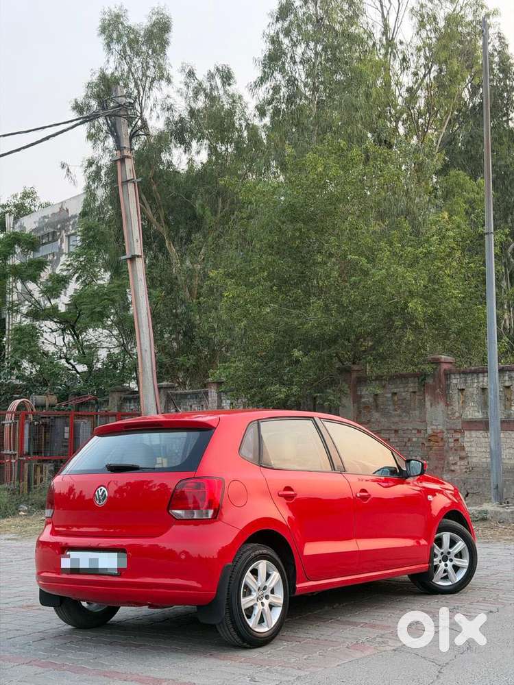 Volkswagen Polo Petrol Highline 1.2l, 2011, Petrol