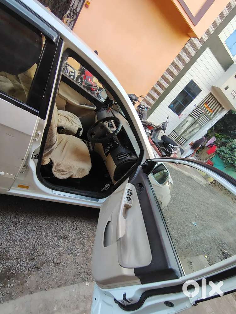 First Owner Full Power Window