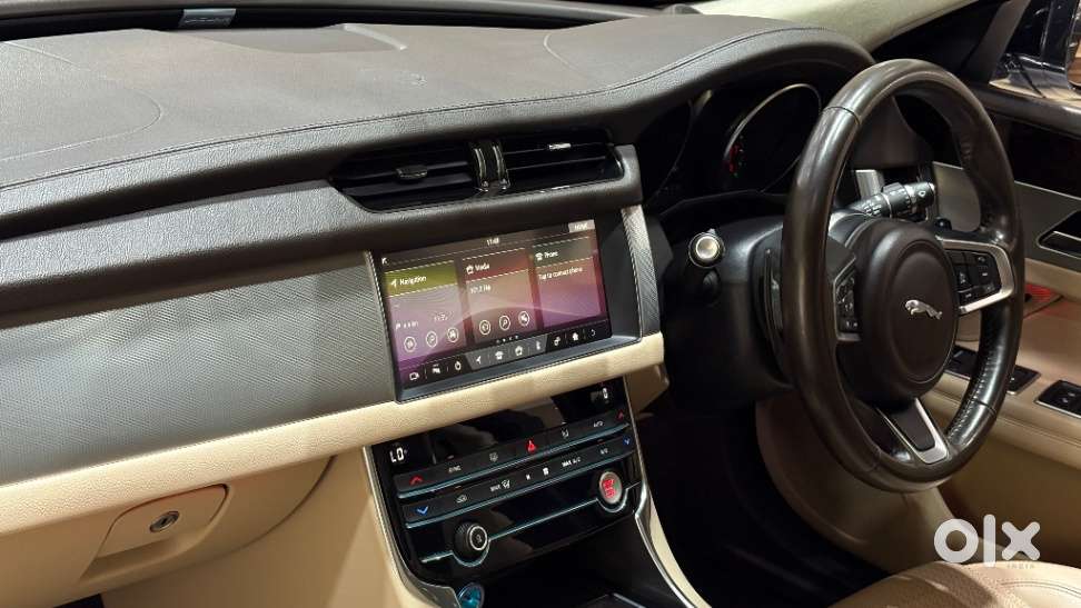 Jaguar Xf 2.0 Petrol Prestige, 2020, Petrol