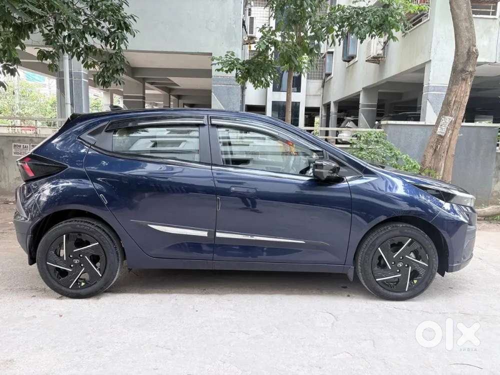 Tata Altroz 1.2 Xta 2026 Petrol