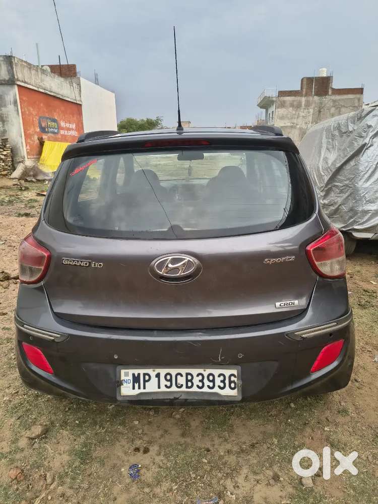 Grand I10 Desial 2016 Model 25km Average Hai,full Service Ho Chuki Hai