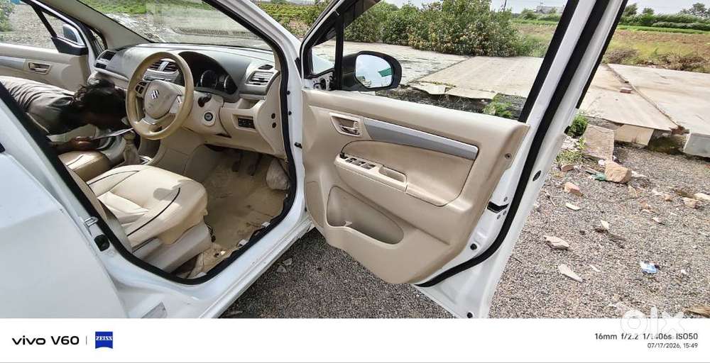 Ertiga Cng Petrol T Permit2018 October Peaches Car Excellent Condition