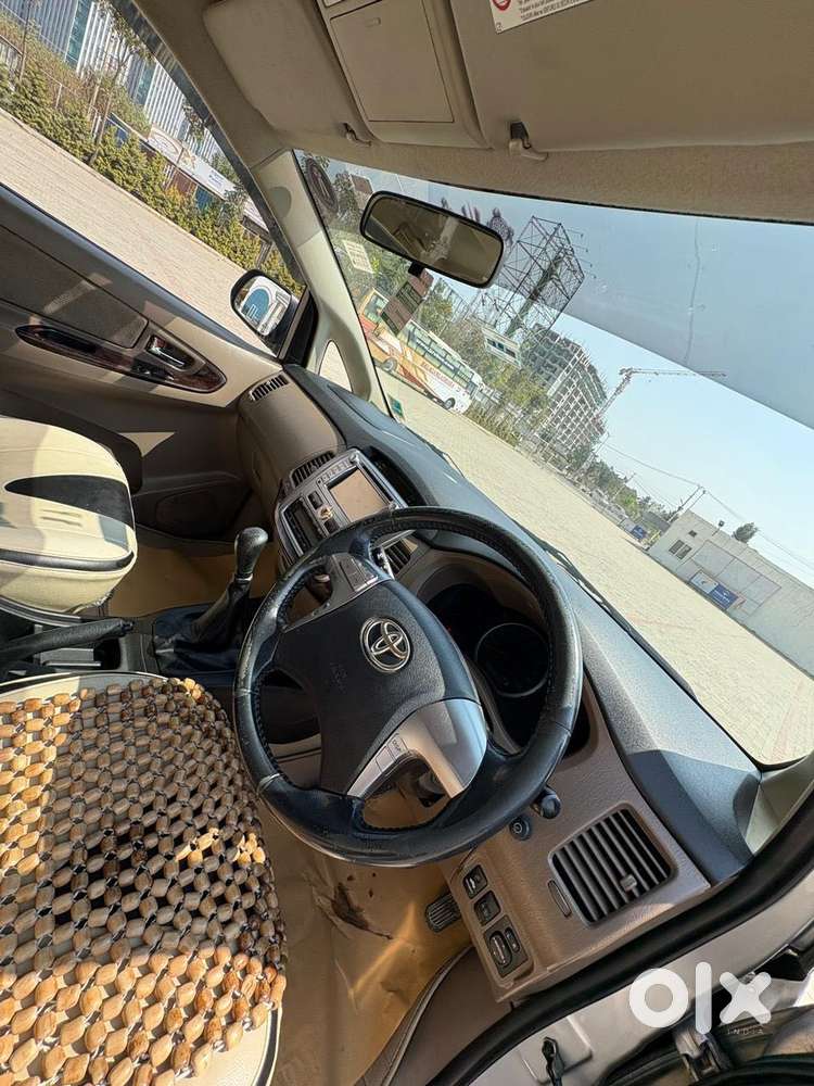 Toyota Innova 2.5 V 7 Str, 2015, Diesel