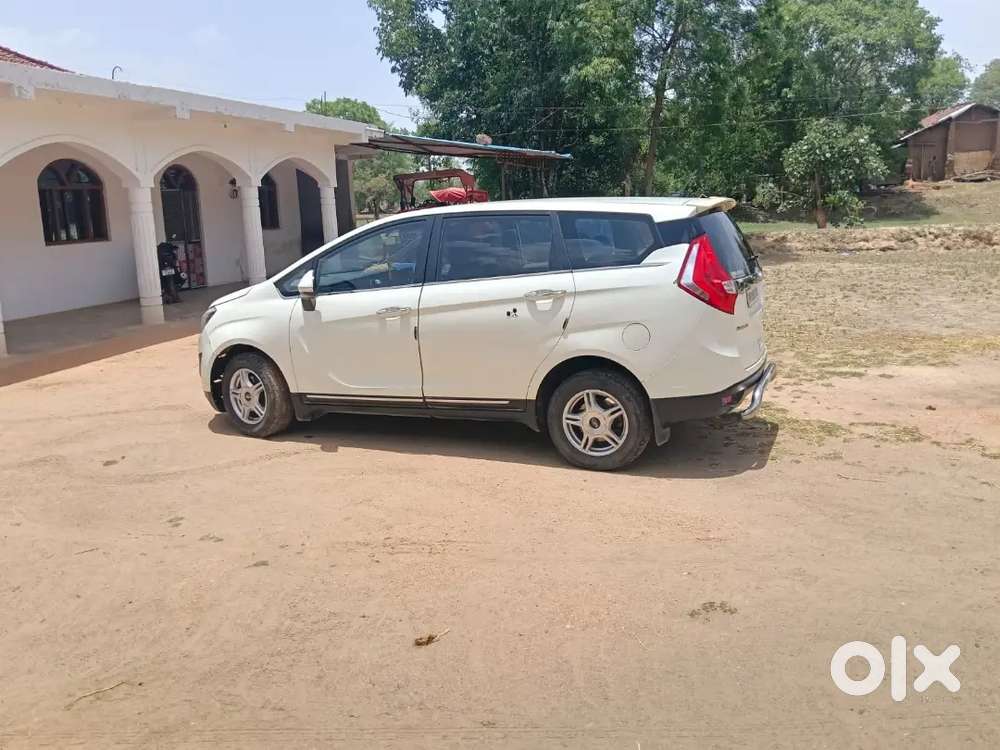 Mahindra Marazzo Plus 2019 Diesel Manual