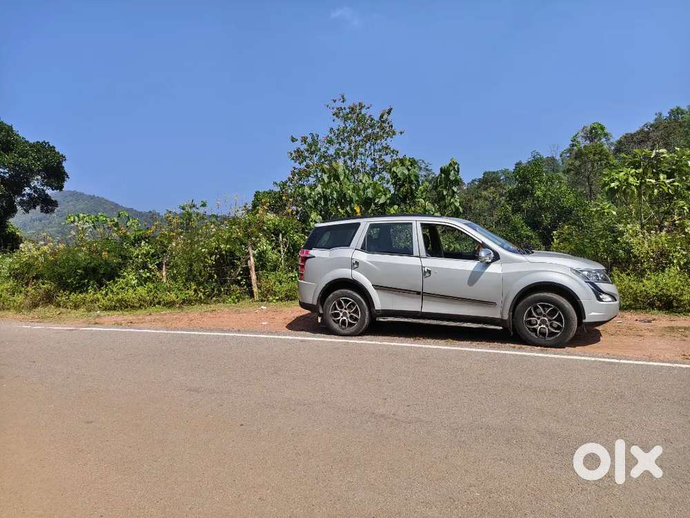 Mahindra Xuv500 2015