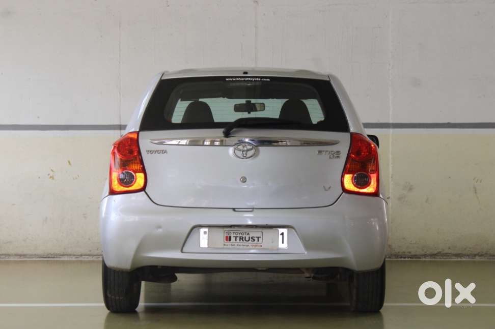 Toyota Etios Liva Vx, 2011, Petrol
