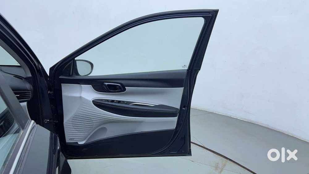 Hyundai New I20 1.2 Asta (o) Ivt, 2024, Petrol