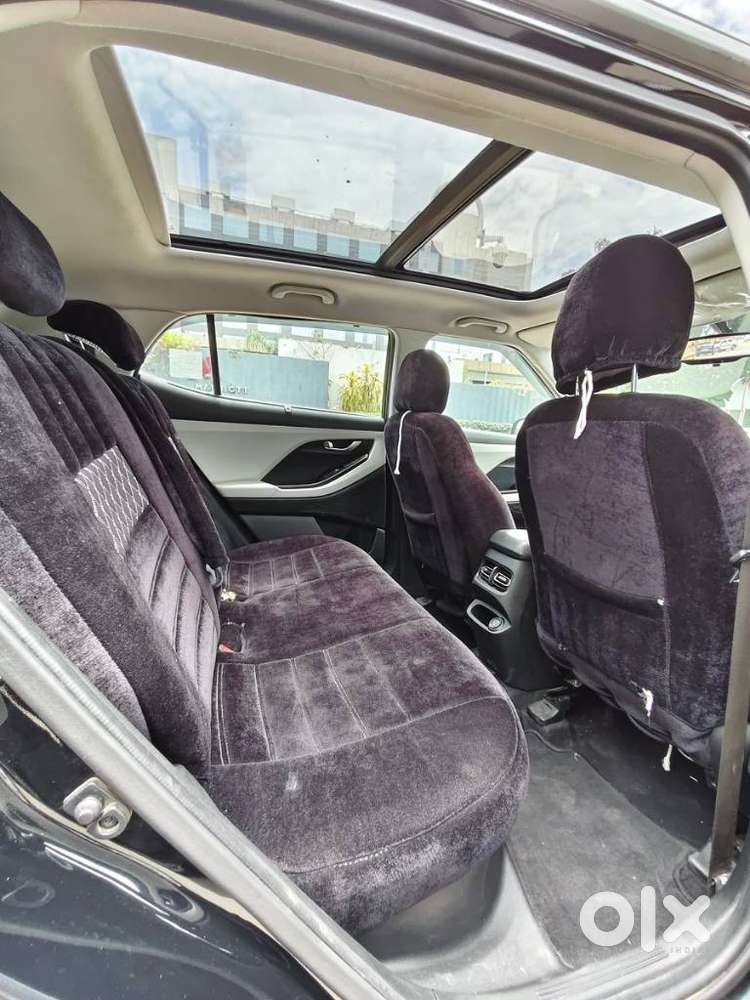 Hyundai Creta Sx Petrol Mt, 2023, Petrol