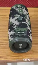 Selling JBL extreme 3 portable bluetooth speaker