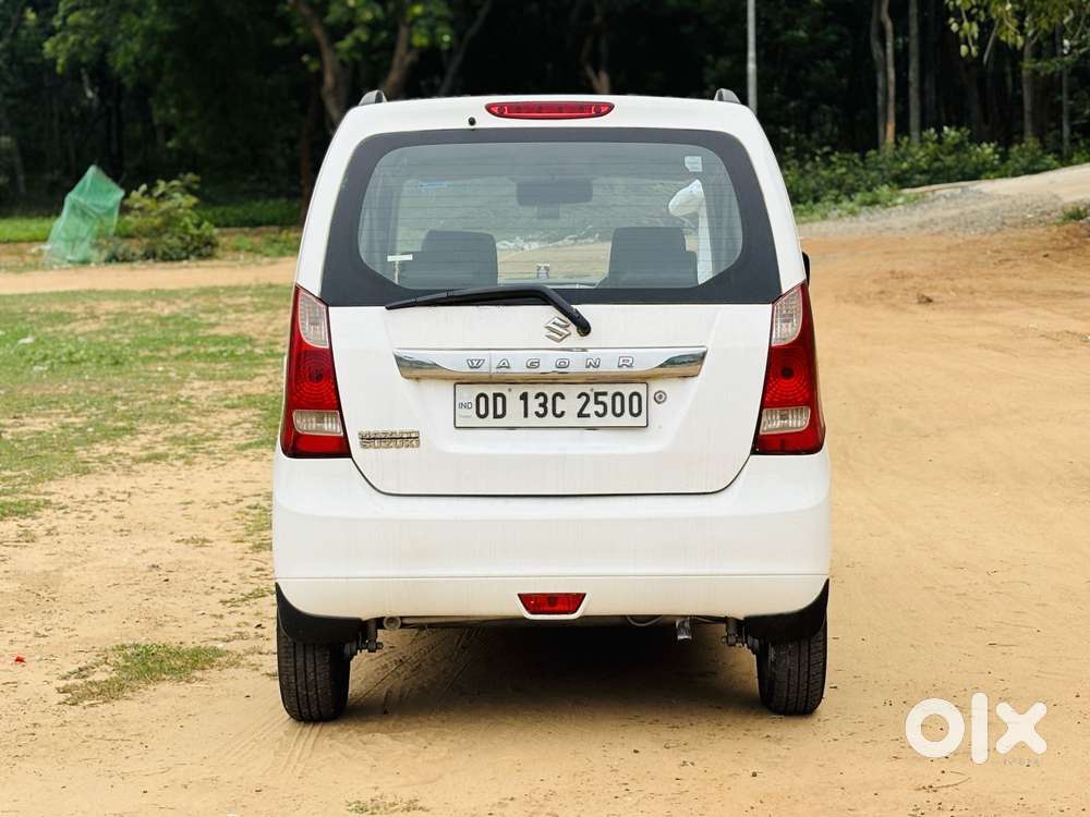 Maruti Suzuki Wagon R Vxi 1.0, 2015, Petrol