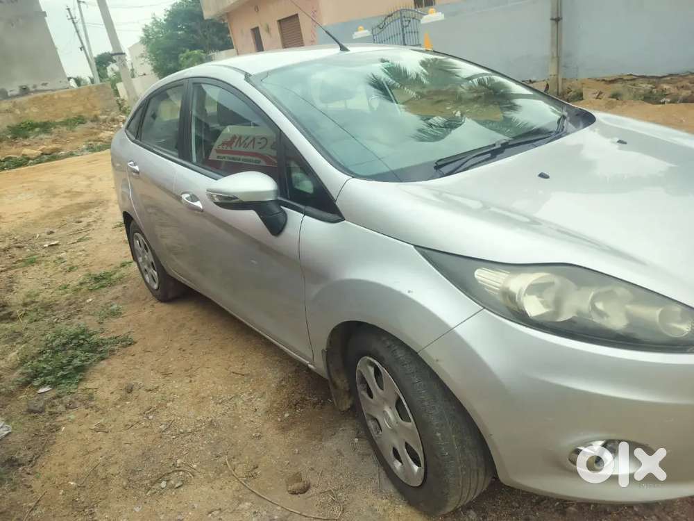 Ford Fiesta Style 2012