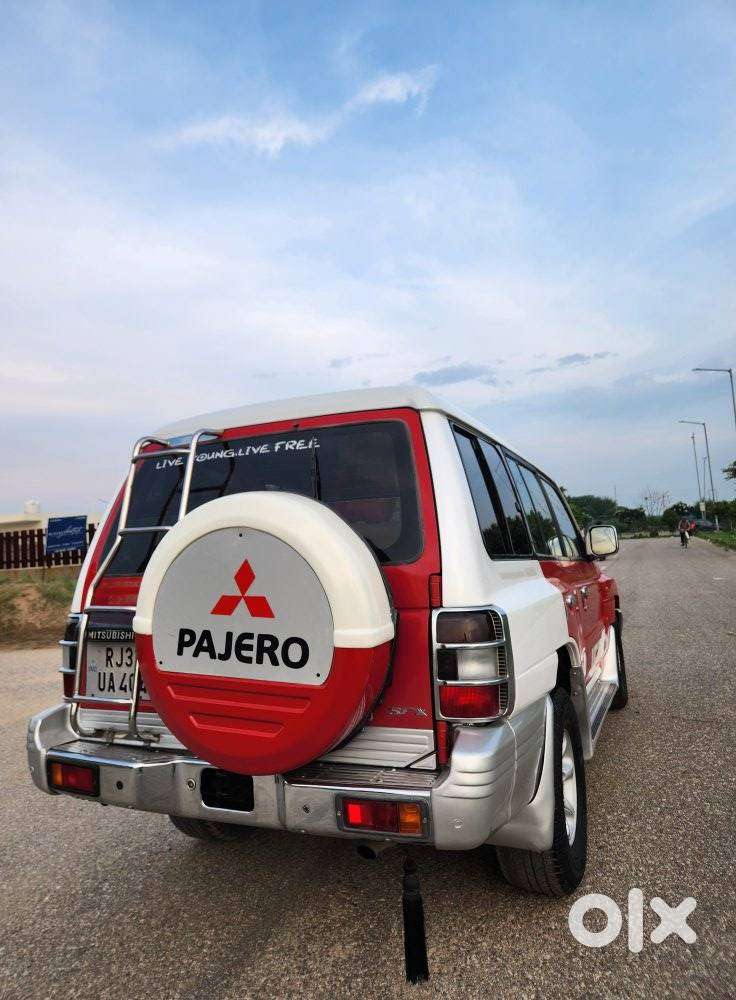Mitsubishi Pajero 2.8 Sfx Bsiv Dual Tone, 2011, Diesel