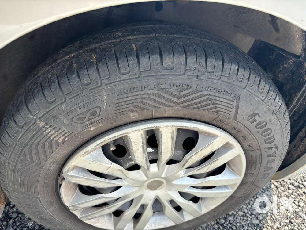 Maruti Suzuki Swift Dzire 2010