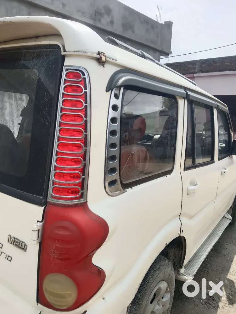 Mahindra Skarpio M2di