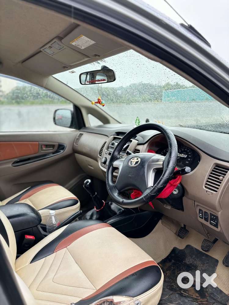 Toyota Innova 2.5 G (diesel) 7 Seater, 2015, Diesel
