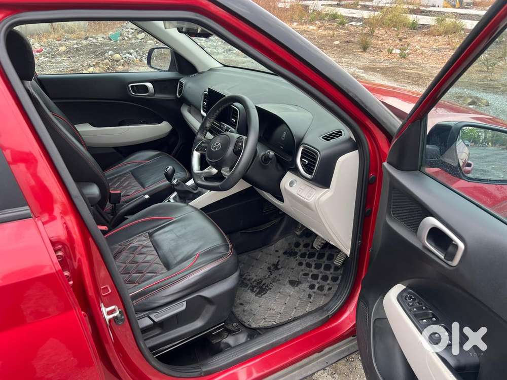 Hyundai Venue Sx Mt, 2022, Diesel