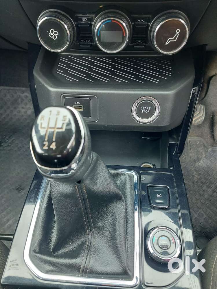Renault Kiger Rxt Turbo Dt, 2024, Petrol