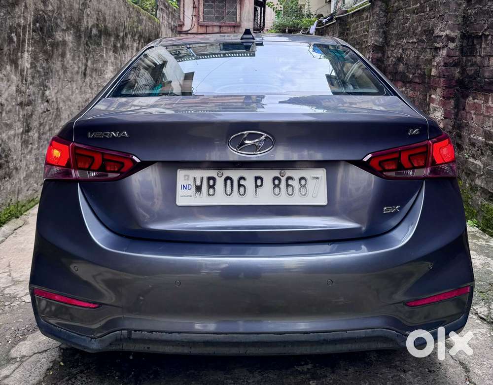 Hyundai Verna 1.6 Vtvt Sx, 2018, Petrol