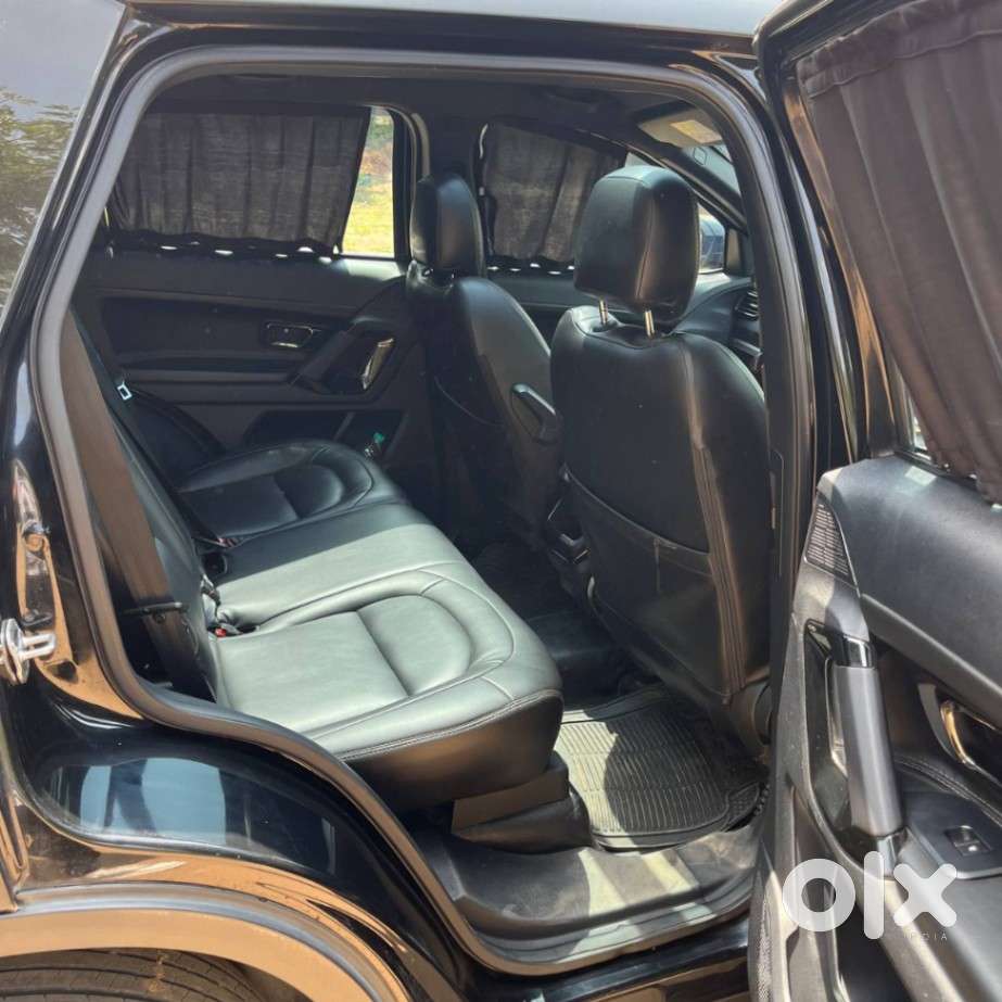 Tata Safari Pure Plus S Dark Edition At, 2024, Diesel