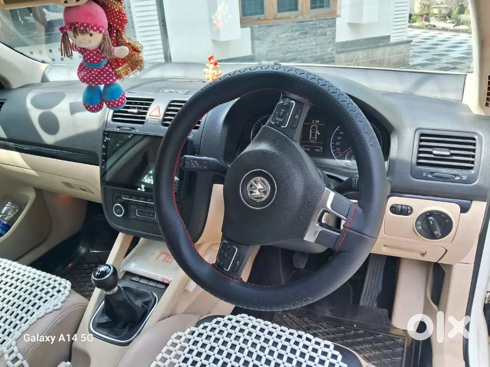 Volkswagen Jetta 2010 Diesel 68000 Km Driven