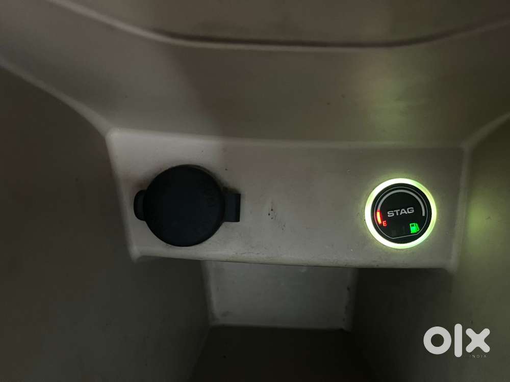 Maruti Suzuki Swift Dzire 1.2 Vxi Bsiv, 2020, Cng & Hybrids